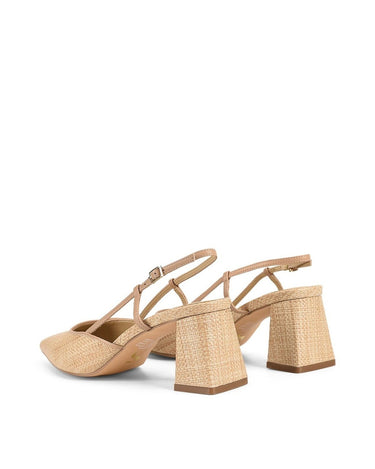 Women's block heel slingback with pointed toe in natural raffia and tan leather